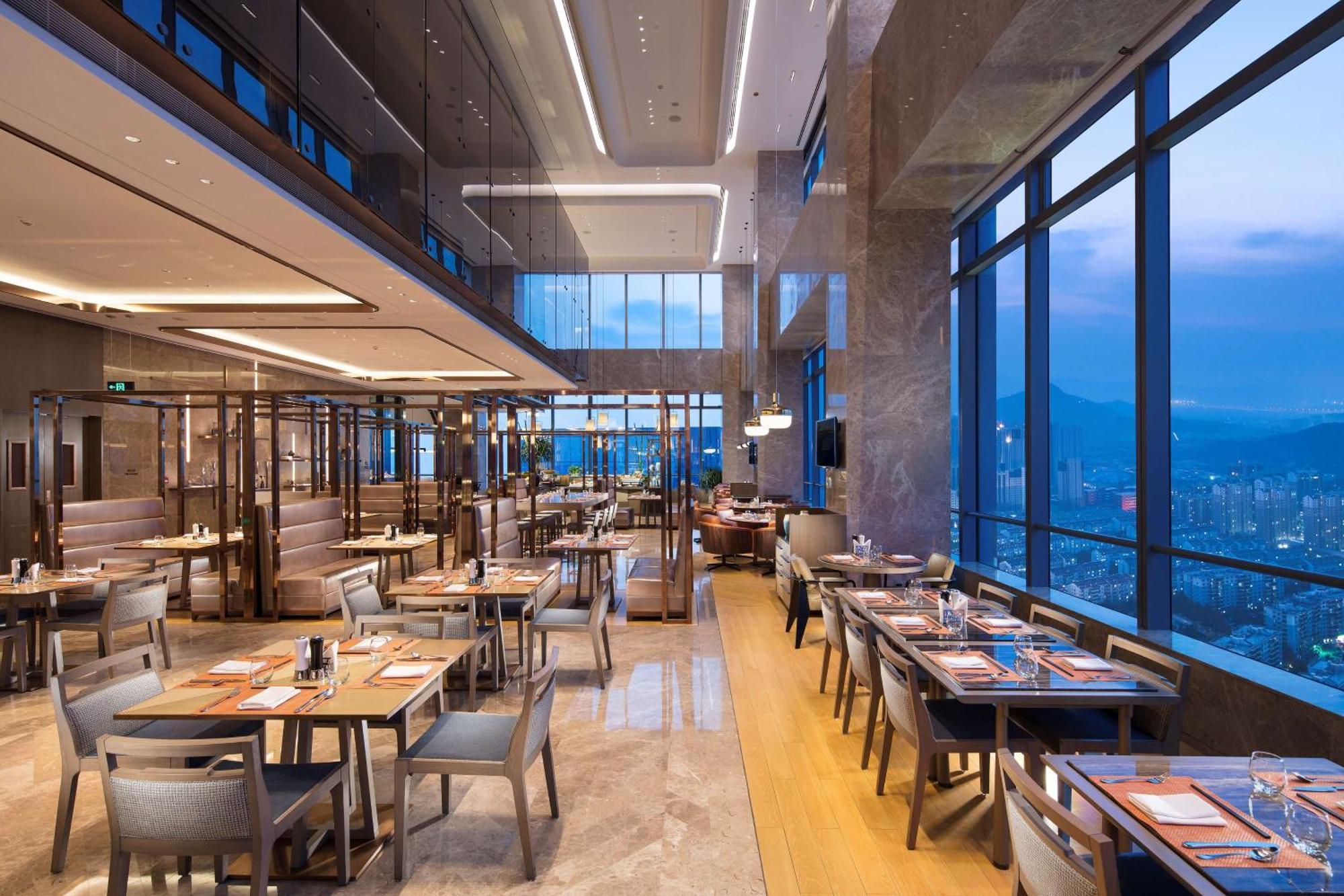 Hilton Jinan South Hotel & Residences Екстериор снимка